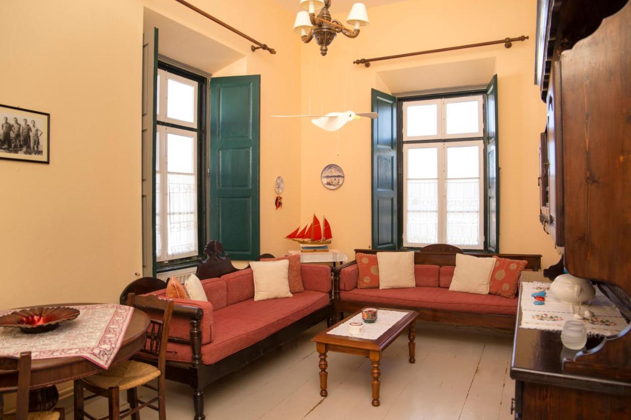 1861 Mansion Spetses Villa Kültér fotó